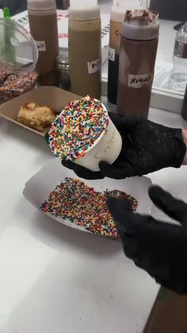 Sprinkle-dipped Crème gelato